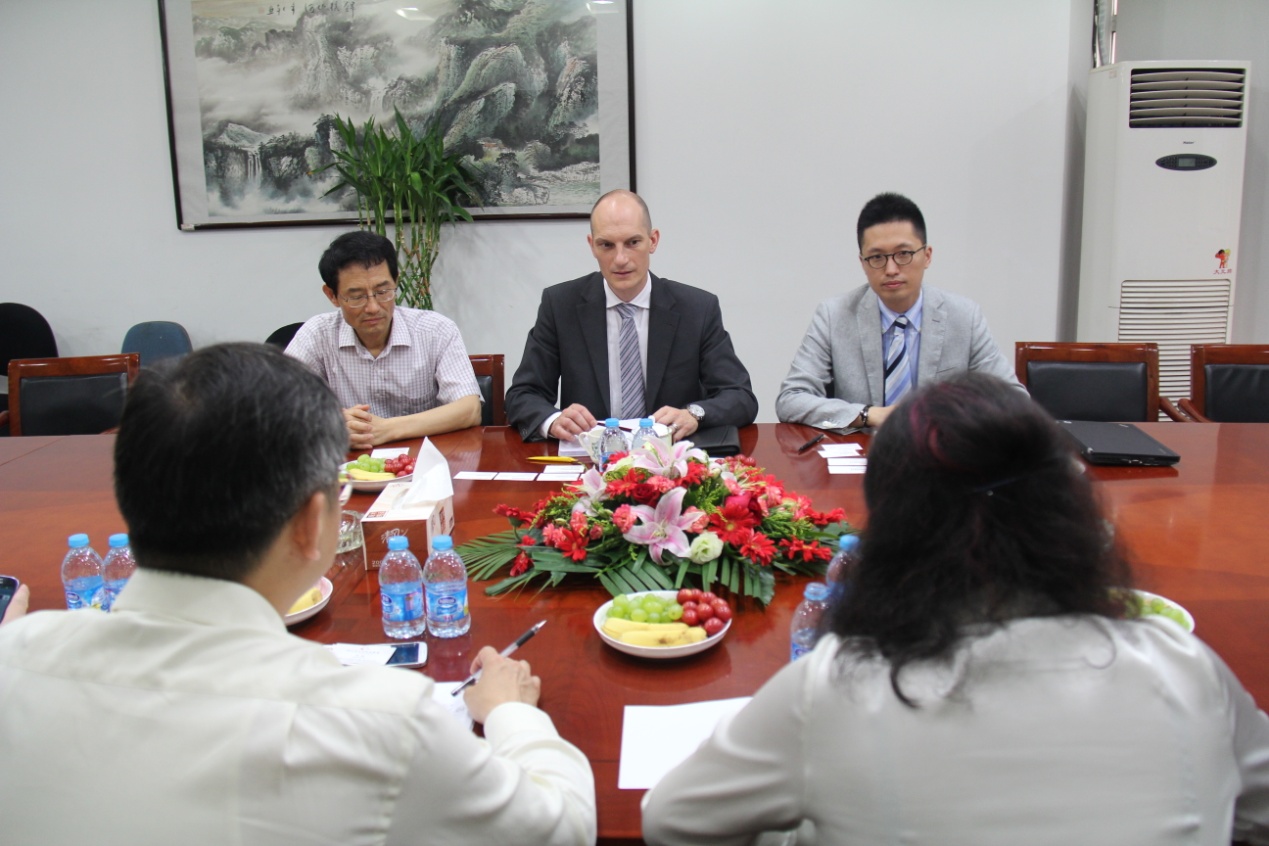 yd2333云顶电子游戏