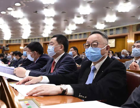 袁亚非董事长参加全国两会