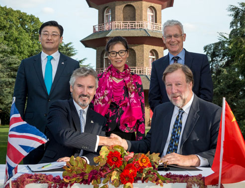 三胞集团支持修缮南京大报恩寺塔“伦敦兄弟”